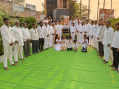 सामूहिक बौद्ध वंदना घेऊन बहुजन नायक कांशीराम यांन अभिवादन