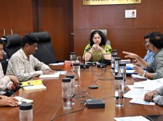 खते व बियाणांचा काळाबाजार रोखण्यासाठी अलर्ट मोडवर काम करा – जिल्हाधिकारी वसुमना पंत