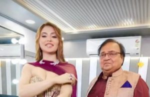 राकेश बेदी और उर्वशी रौतेला की जोड़ी ने इंटरनेट पर मचाया धमाल-Urvashi Rautela’s Power-Packed Dance with Rakesh Bedi Wins the Internet