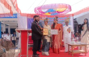 तारा सुरेश किन्हेकर यांना विदर्भ भूषण कला पुरस्काराने सन्मानित